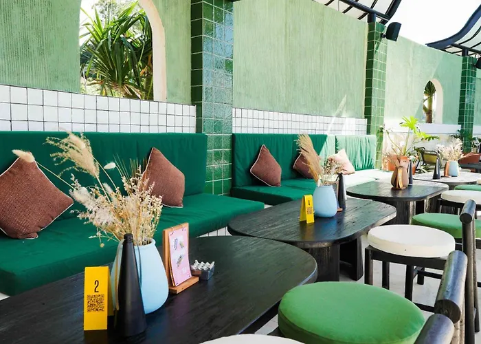 Bed & Breakfast Pakubon By Desa Oculus 4*