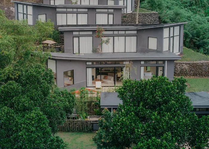 Bed & Breakfast Pakubon By Desa Oculus 4*